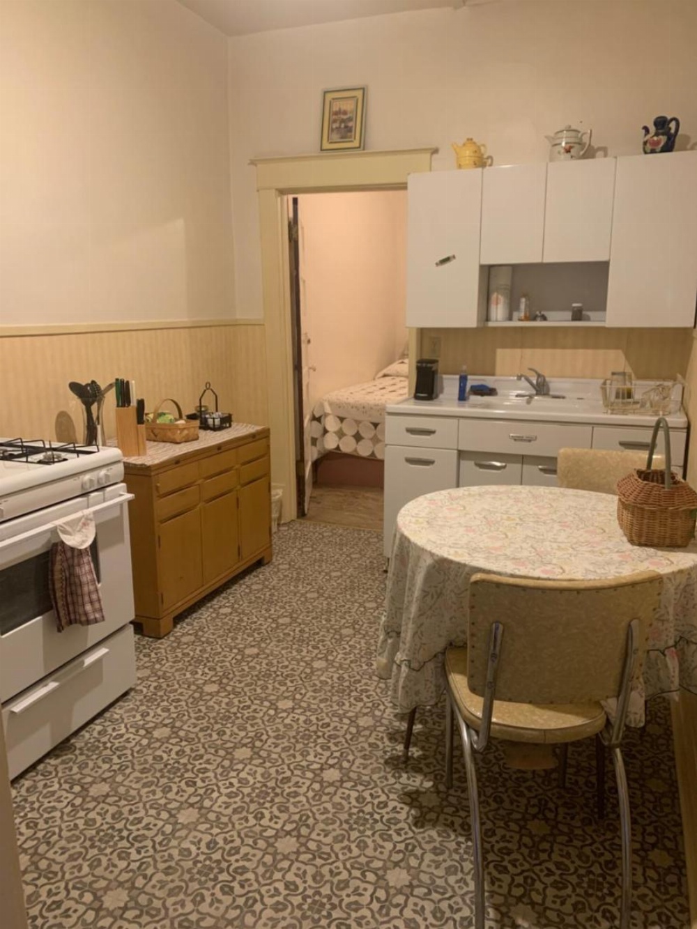 Room image 5